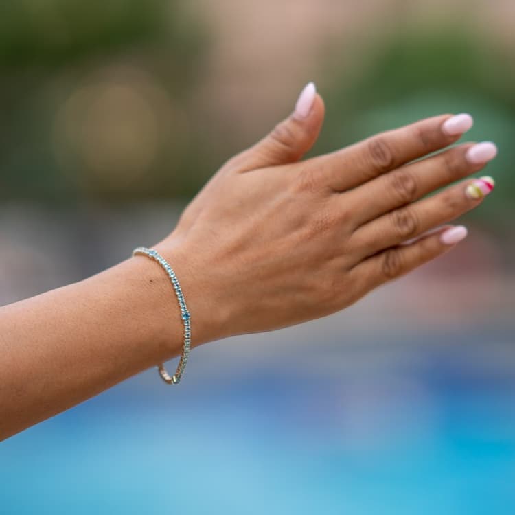 kajal_naina_Birthstone_Bracelet_Model-4