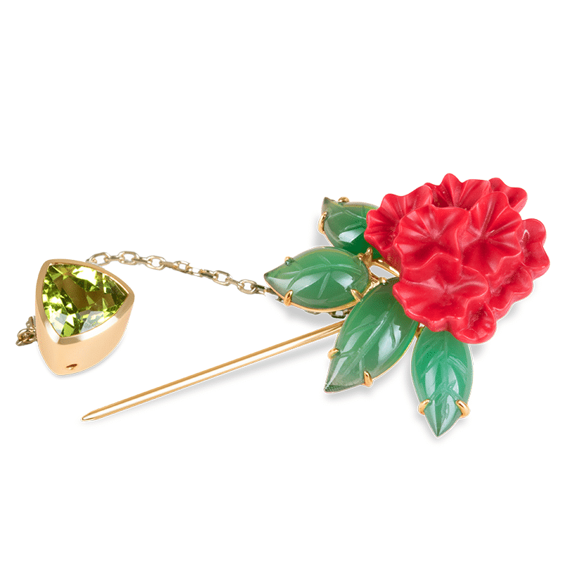 Enchanting-Laligurans-Brooche-Red_Green-1-chain.png